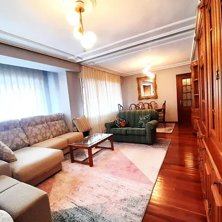 Amplio, Centro, Zona Begona Y Al Lado De La Playa Apartmán Gijón