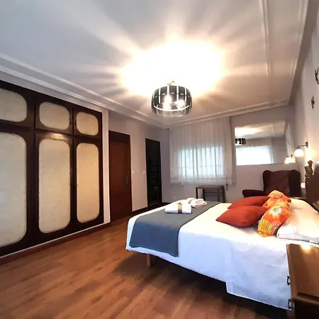 Amplio, Centro, Zona Begona Y Al Lado De La Playa Apartmán