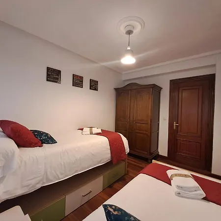 Apartment Amplio, Centro, Zona Begona Y Al Lado De La Playa