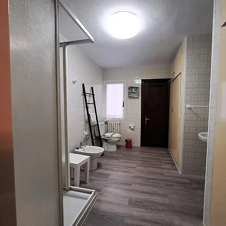 Amplio, Centro, Zona Begona Y Al Lado De La Playa Apartmán