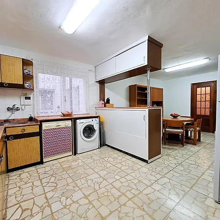 Amplio, Centro, Zona Begona Y Al Lado De La Playa Apartmán *